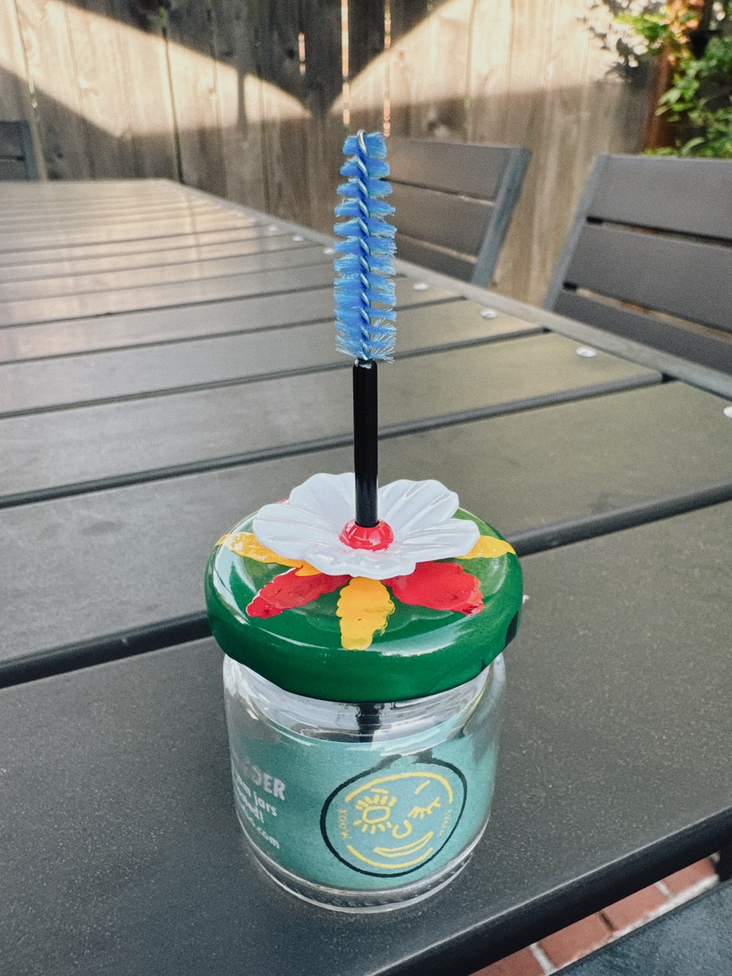 Hand-held Hummingbird Feeder